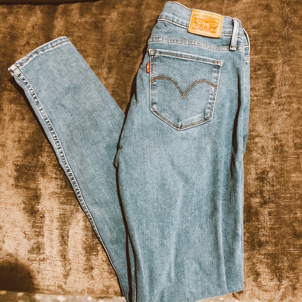 Levi’s super skinny jeans